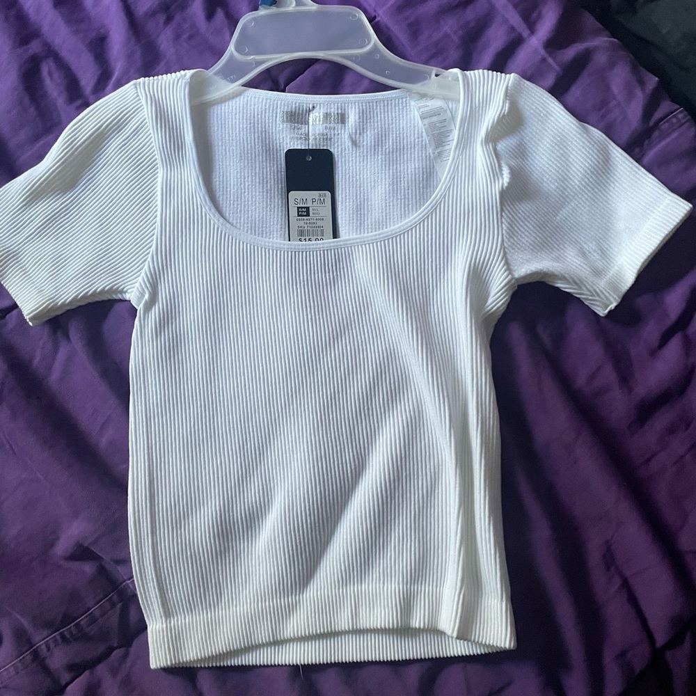 White Ribbed Short Sleeve Top